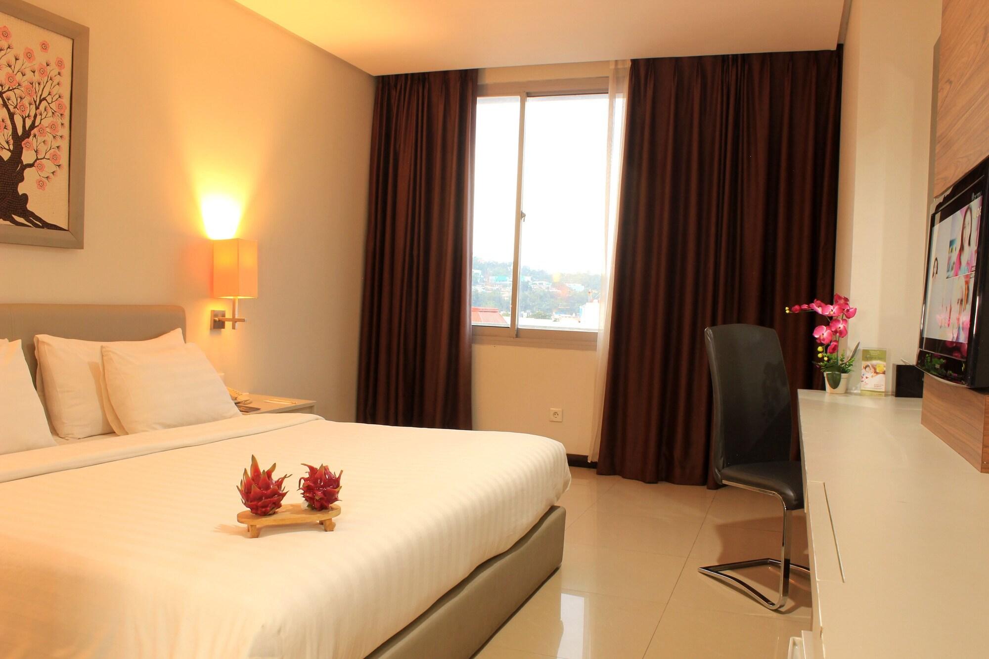 Hotel Swiss-Belexpress Jayapura Exterior foto